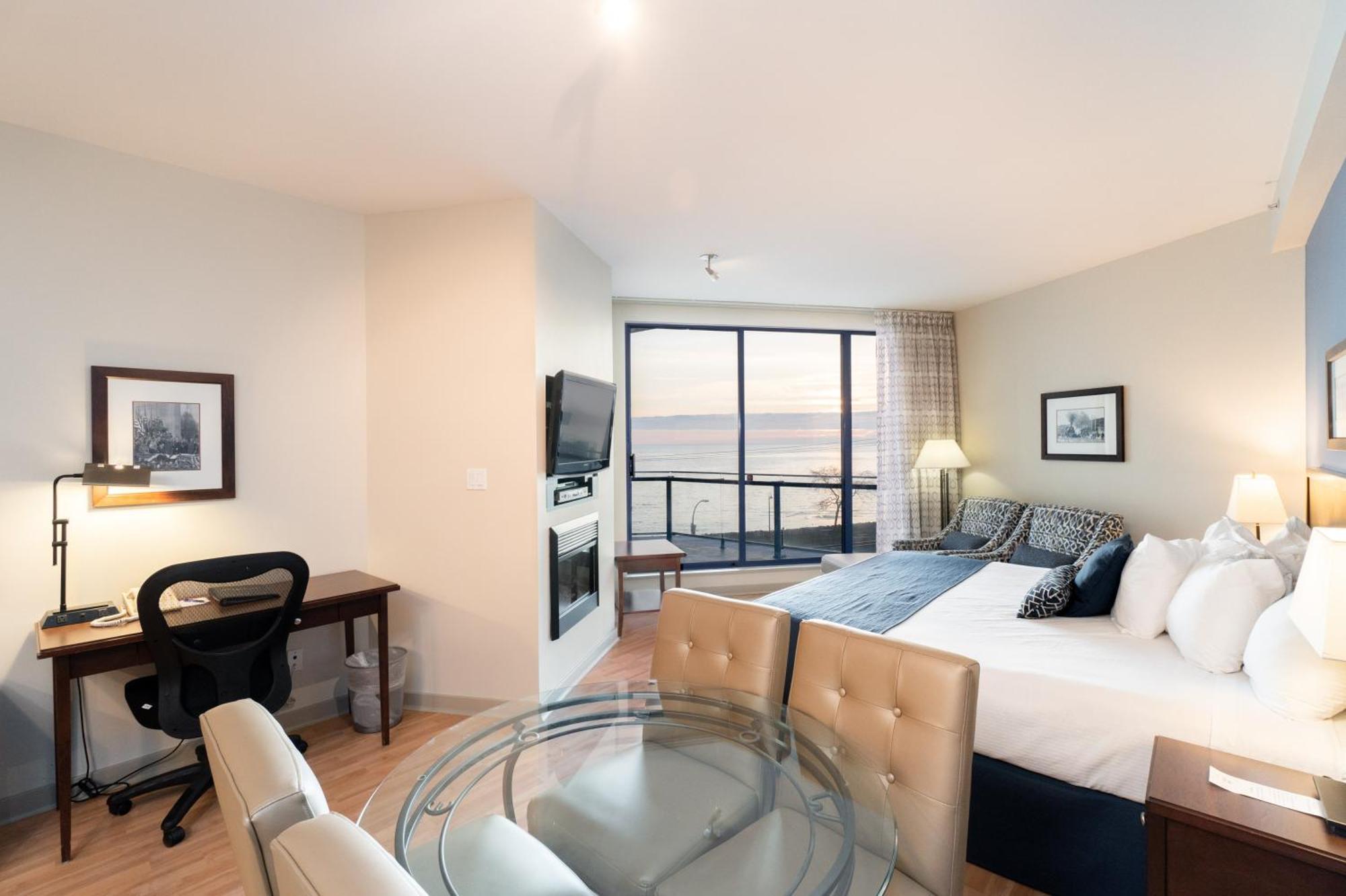 Ocean Promenade Hotel White Rock Camera foto